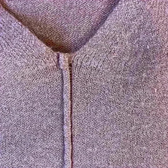 Staccato Women’s Size Small Long Sleeved V Neck Dusty Rose Sweater - Picture 6 of 6